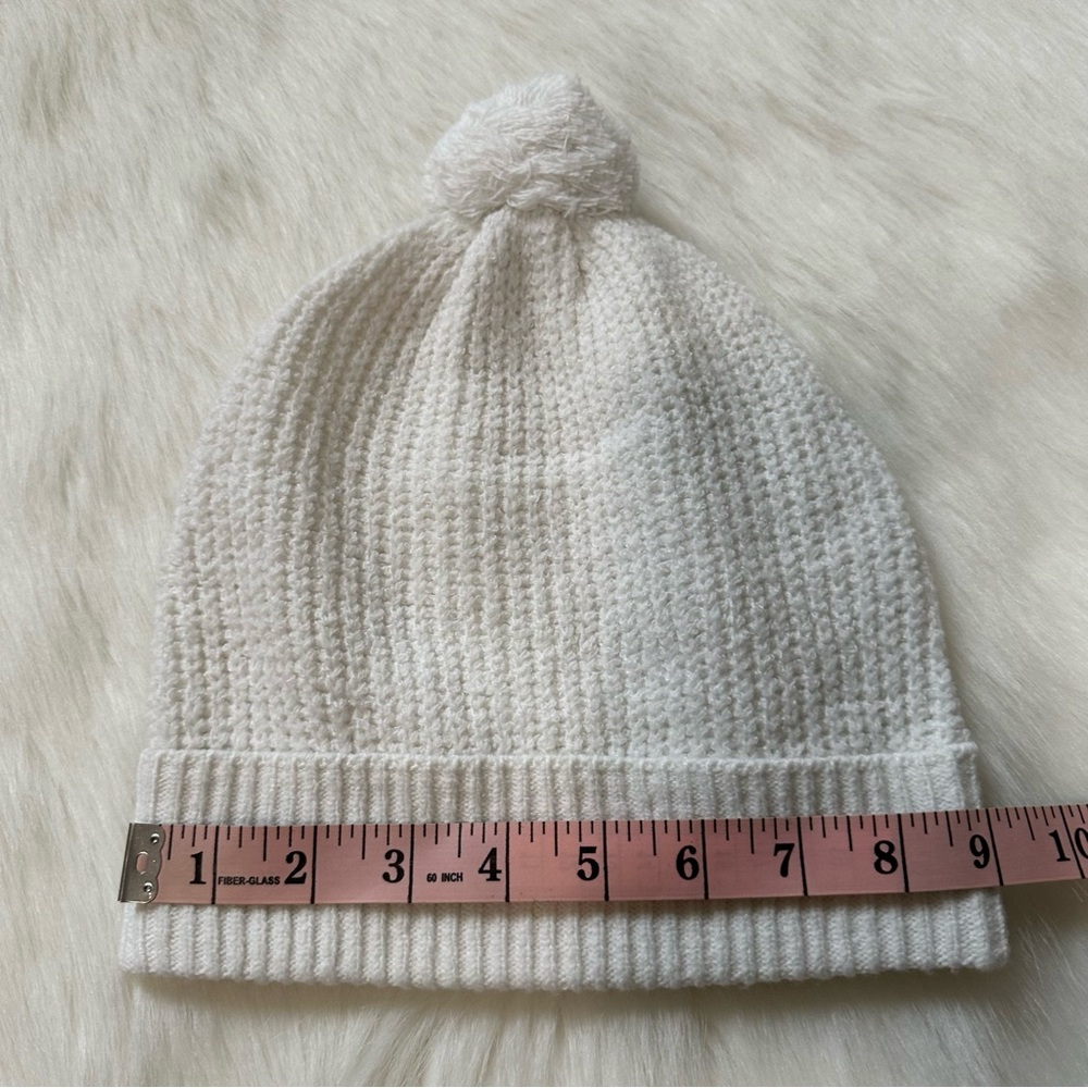 NWOT White Beenie - Picture 9 of 10